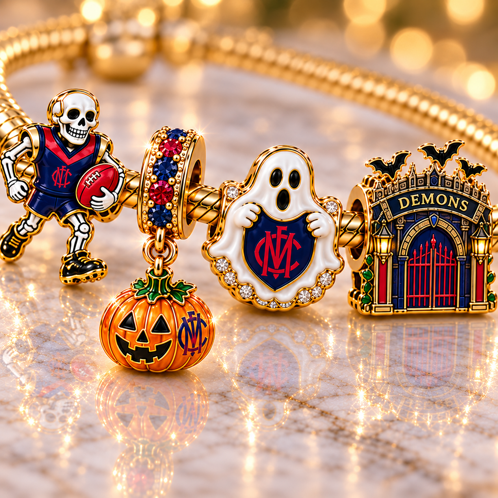 MBD Gold Charm Bracelet Set NHVH